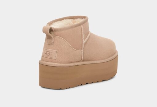 UGG ULTRA MINI PLATFORM Sand