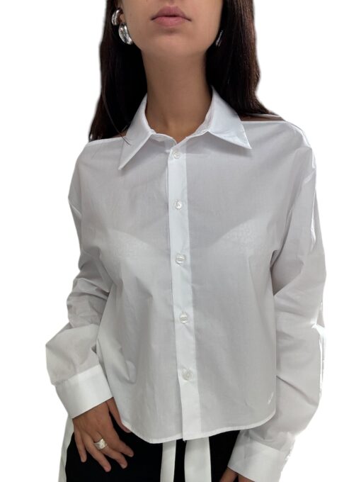 IMPERIAL Camicia crop con cut out spalle bianca